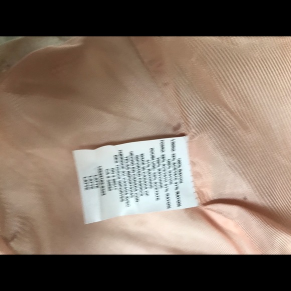 A beautiful BEBE blush blazer - Picture 2 of 7